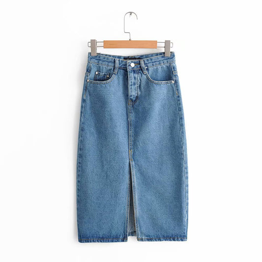 Hip-length denim skirt
