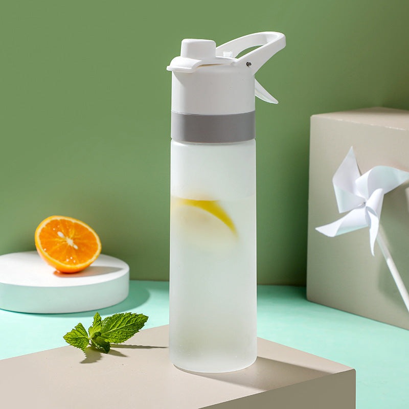 700ml Spray Water Bottle BPA Free Drinkware