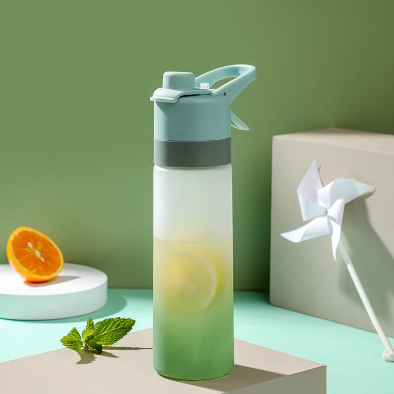 700ml Spray Water Bottle BPA Free Drinkware
